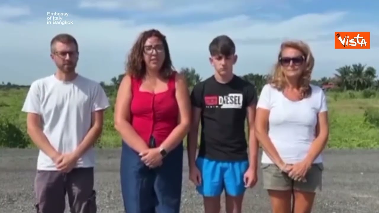 Il video di scuse dell'Ambasciata d'Italia a Bangkok: Studenti italiani maleducati in metro