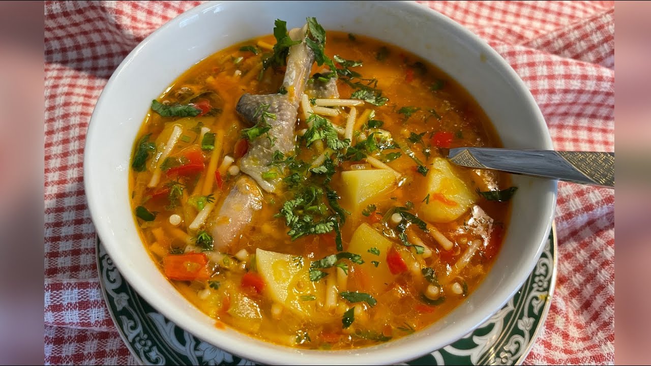 Vermeşilli toyuq supu