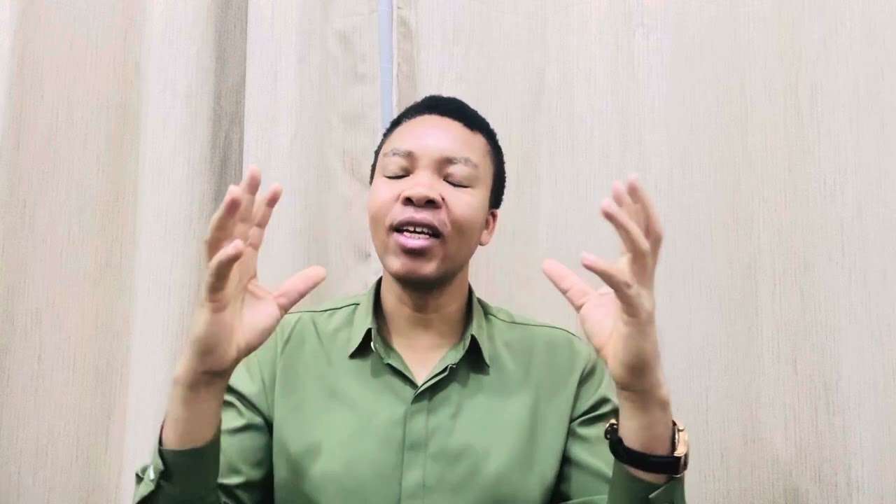 Joramu Nkumbi = Afafanua Ukuu wa ulimwengu na Binadamu, Jua na anga