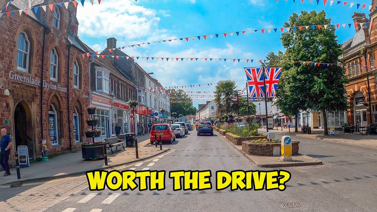 Minehead Seafront Drive: Somerset's Hidden Coastal Gem 🌊