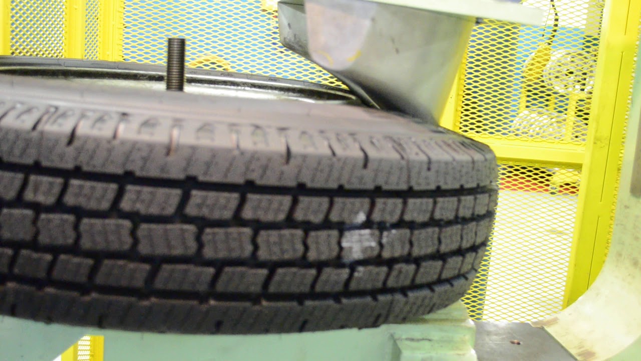 Bead Unseating Test on Radial Tire