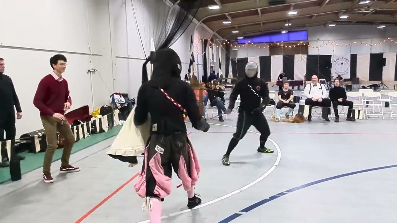 Rose & Thorns 2026 Smallsword and Cloak vs. Shearing Sword (Spadroon) Elims