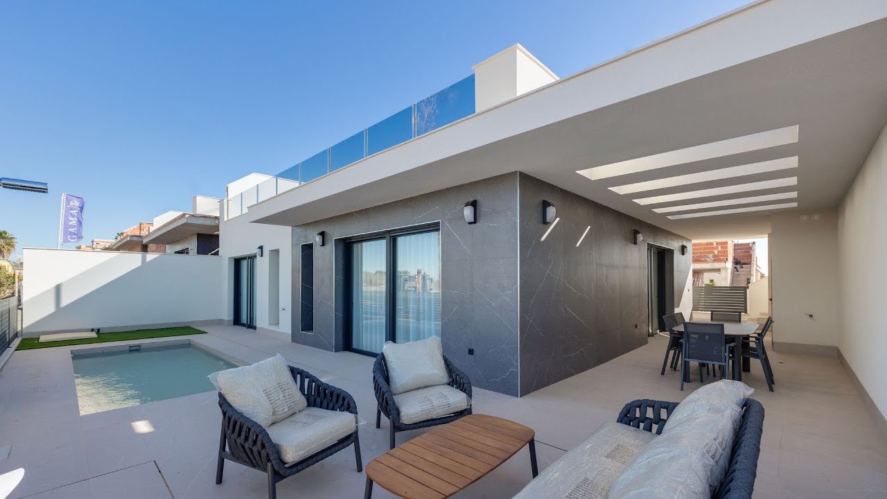 Exclusive Villas in Aguas Nuevas, Torrevieja | Luxury Single-Level Living by the Pink Lagoon