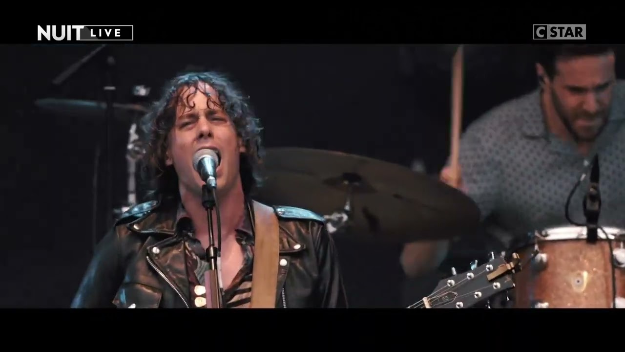 Razorlight - Keep The Right Profile (Live at Les Vieilles Charrues 2019)
