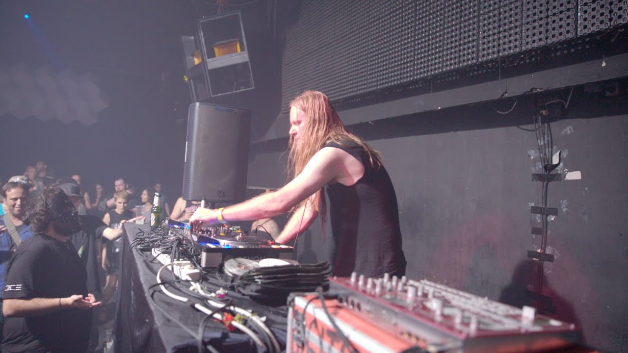 Venetian Snares @ Comfort 13, Tel Aviv, Israel. LIVE.