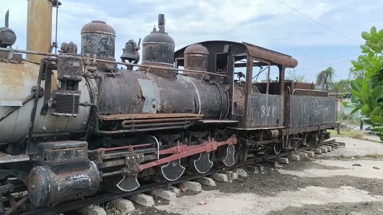 Старые паровозы на Кубе