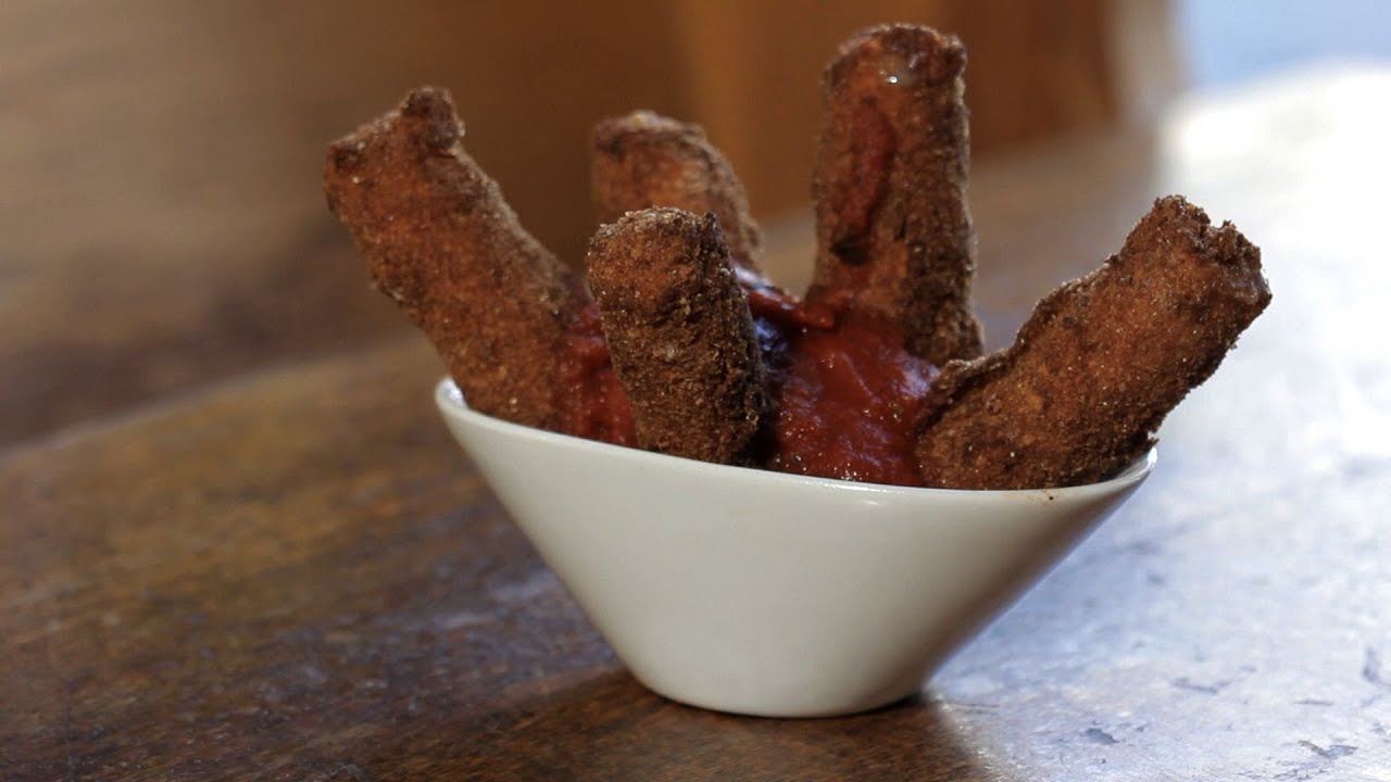 How to Fry Deep-Fried Cheddar Sticks | Deep-Frying