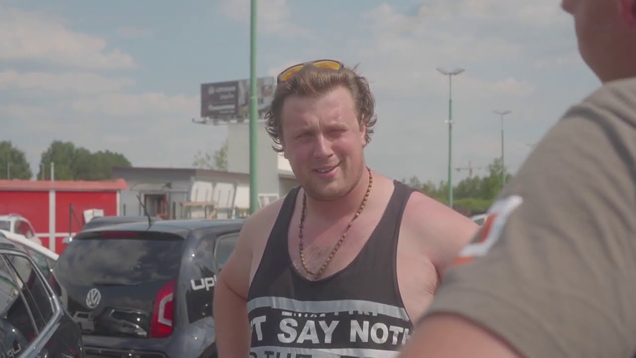 Vyjednávač v autobazári