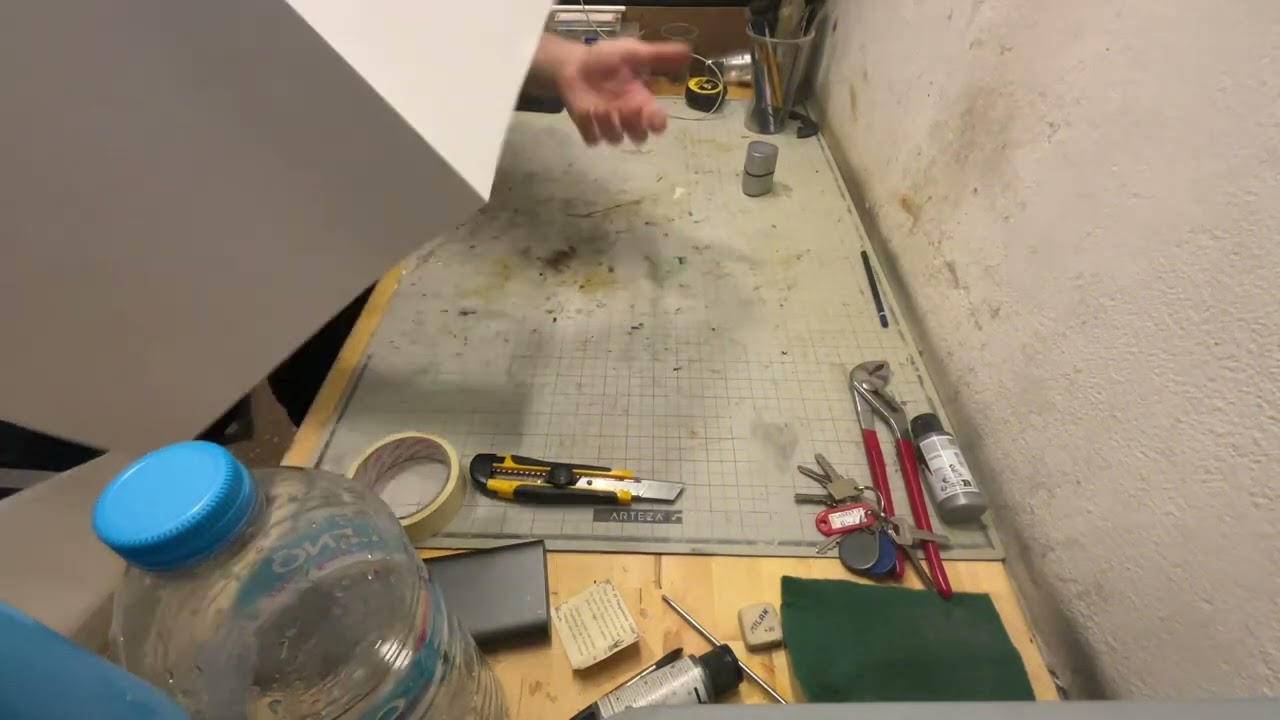 D&iacute;a 2 de trabajar en un trastero hasta tener un buen taller.