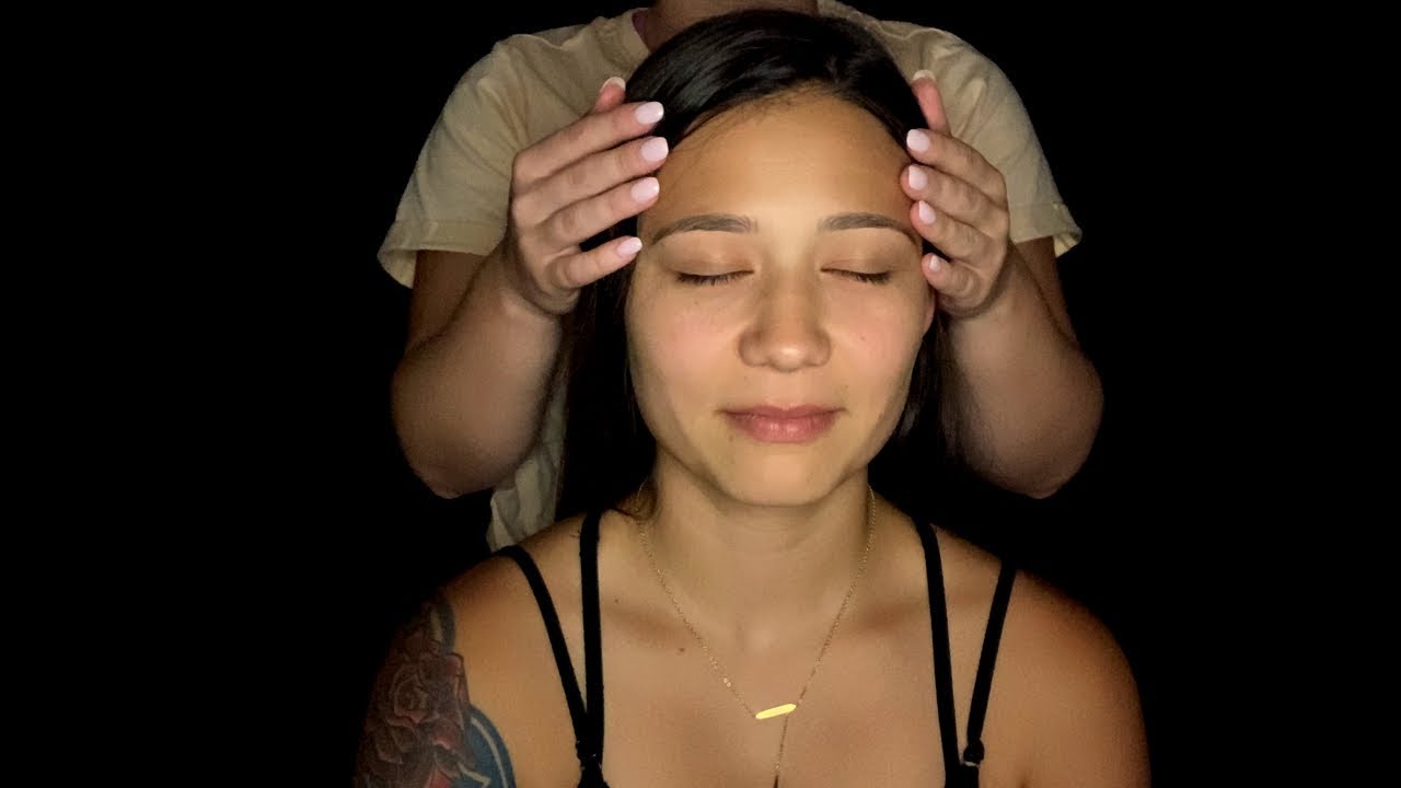 [ASMR] Relaxing Light Touch Massage (Whisper)