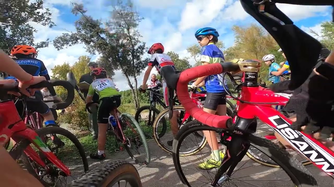 Tom cyclocross 1 nov MARSEILLE PARC ATHENA, the wrong course!