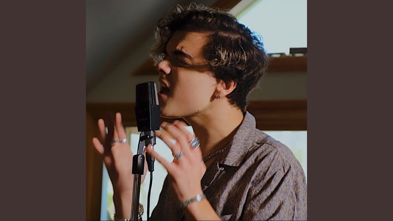 Halo (Cover)