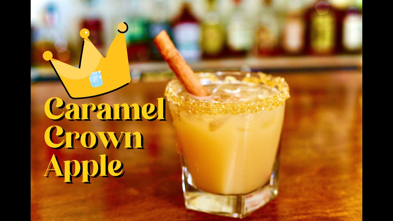 Сочетание яблок Crown Royal и карамели — идеальный осенний коктейль. Вам нужен карамельный коктей...