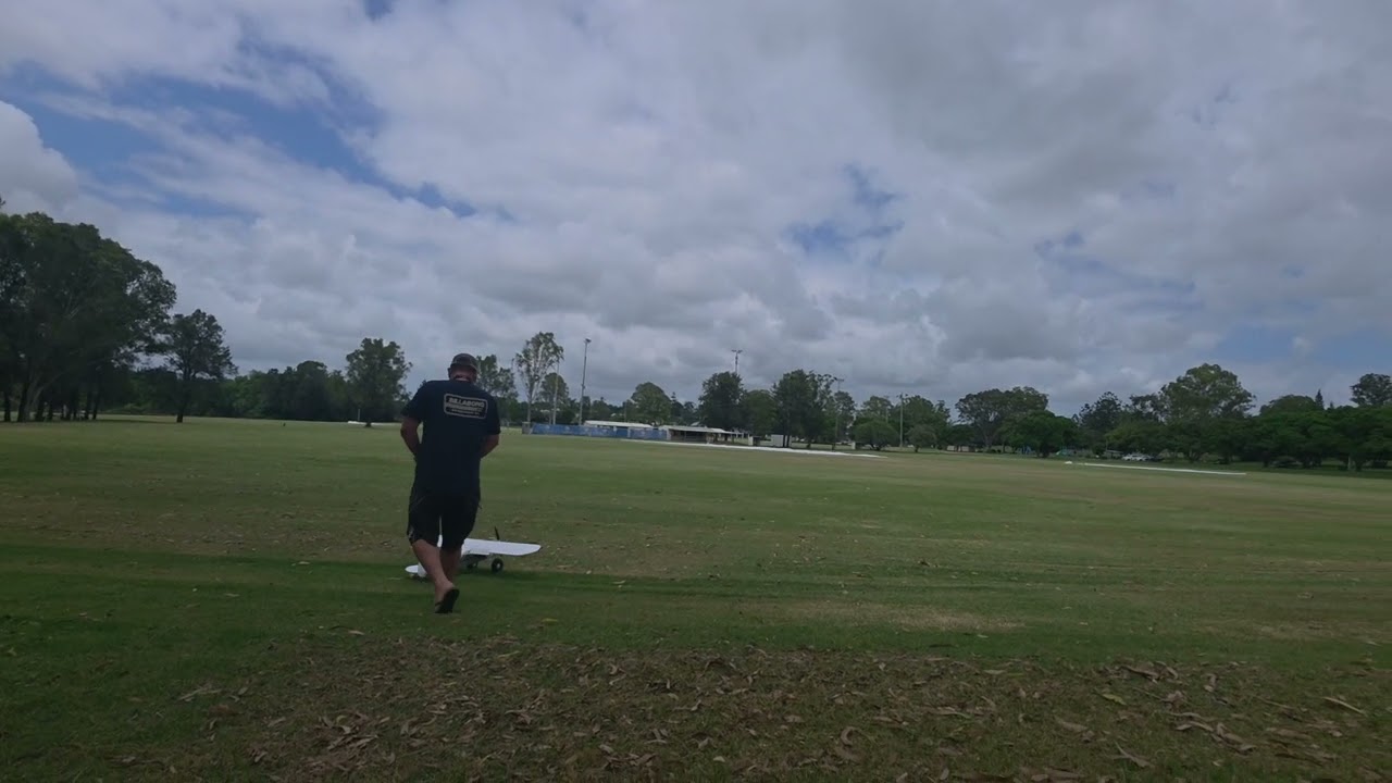 Maiden flight. FMS Club 1300