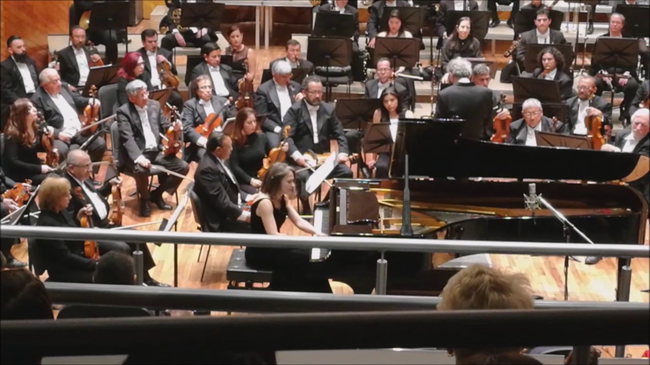 George Gershwin - Rhapsody in Blue - Maria Yavroumi - Orquesta Sinf&oacute;nica del Estado de M&eacute;xico