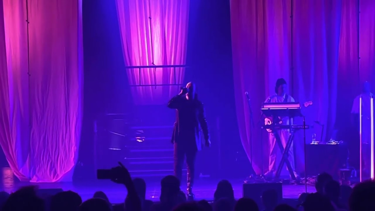 Crash and Burn. Darren Hayes, 25th March 2023