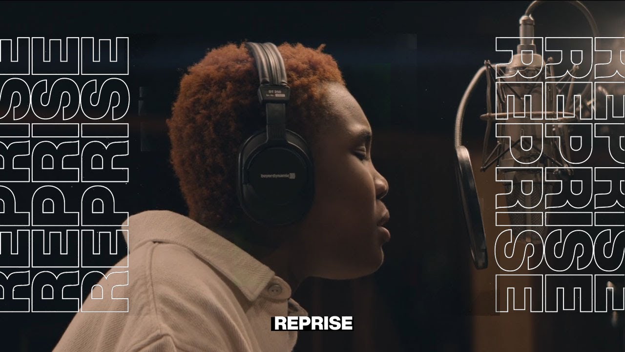 Arlo Parks - Redondo Beach (Patti Smith) | Reprise