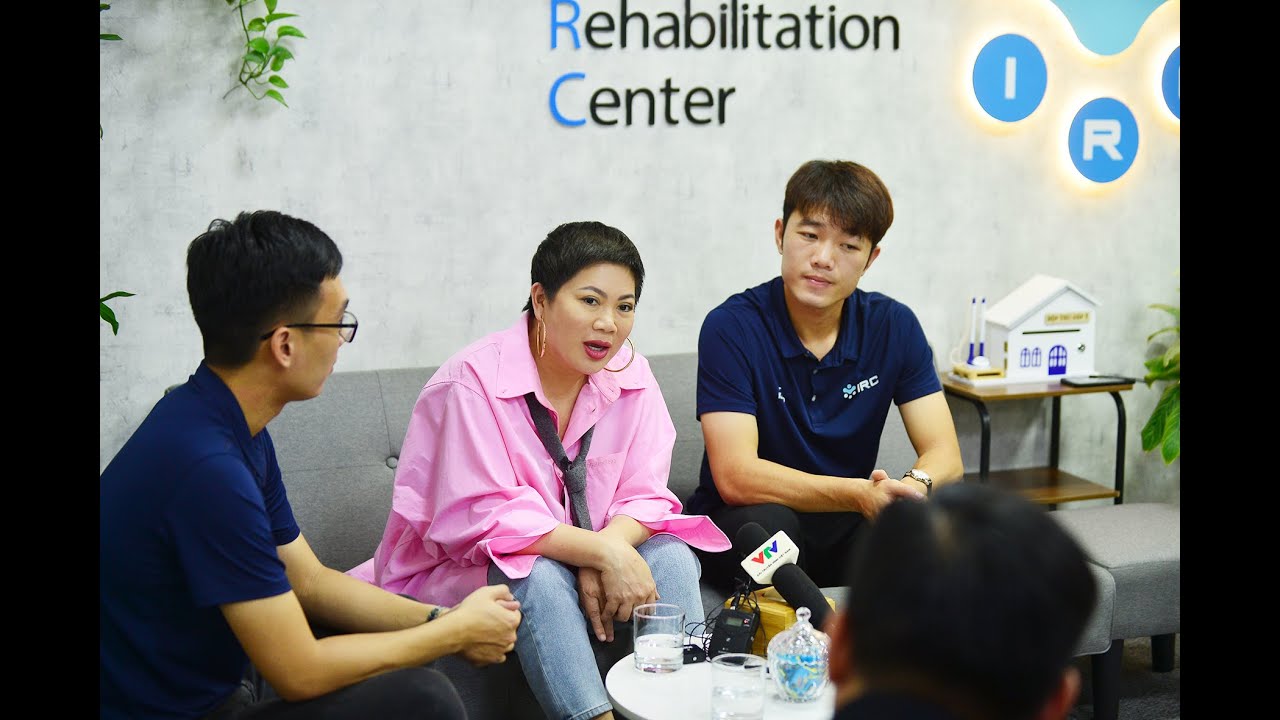 SHARK LIÊN TRẢI LÒNG KHI GHÉ THĂM IRC