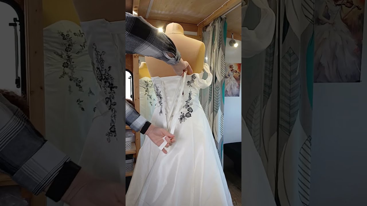 Comment lacer une robe de mariée ?