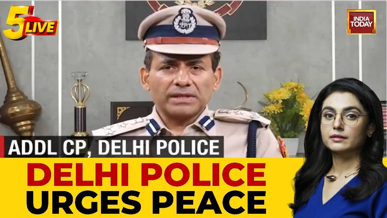 Breaking News: Delhi Police Appeals For Peace Amid CJP Protest; Tear Gas Fired After Stone Pelting