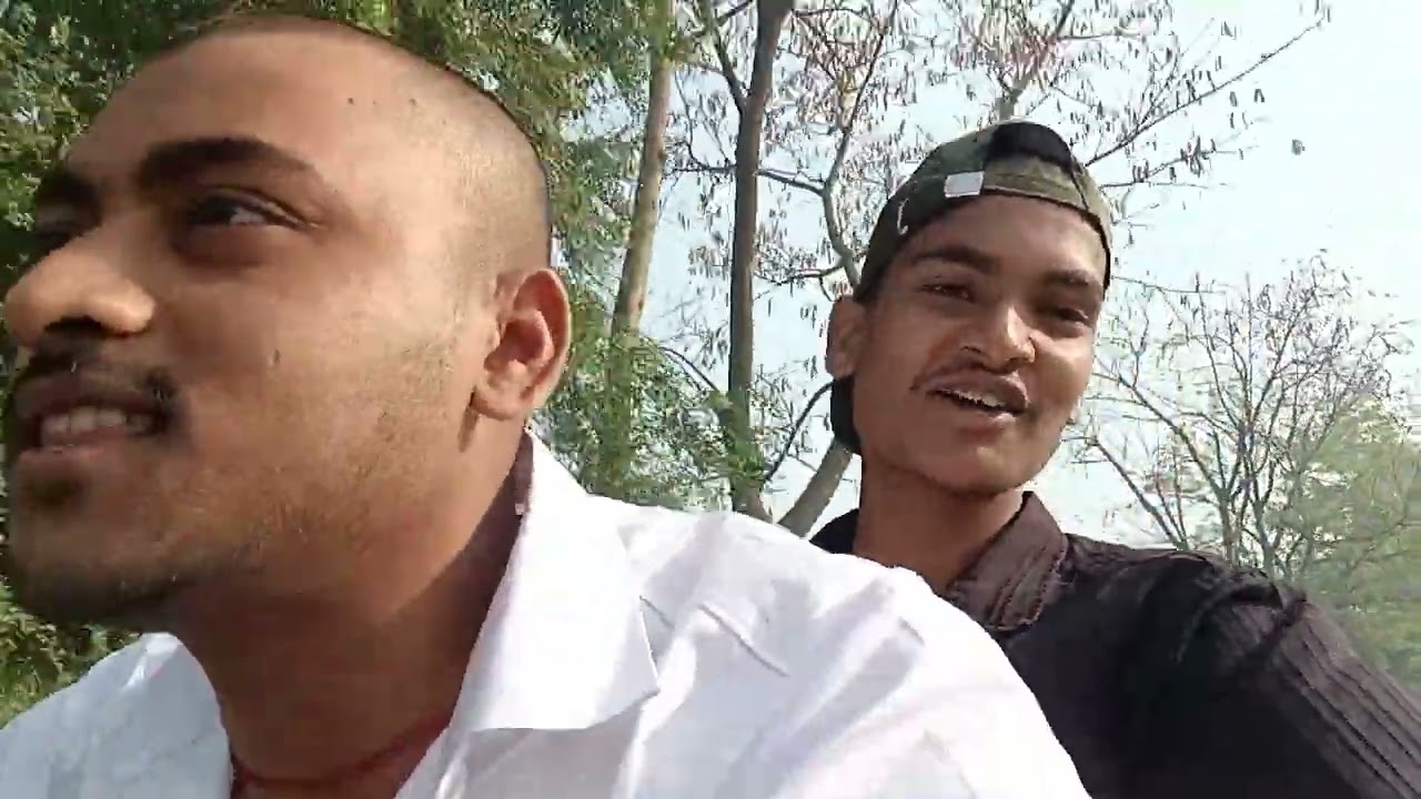 देखिए दोस्तों हम लोग आए हैं घूमने के लिए समस्तीपुर में मेरा गेम चलता है इसलिए आए थे घूमने 😈😈😈😈😈