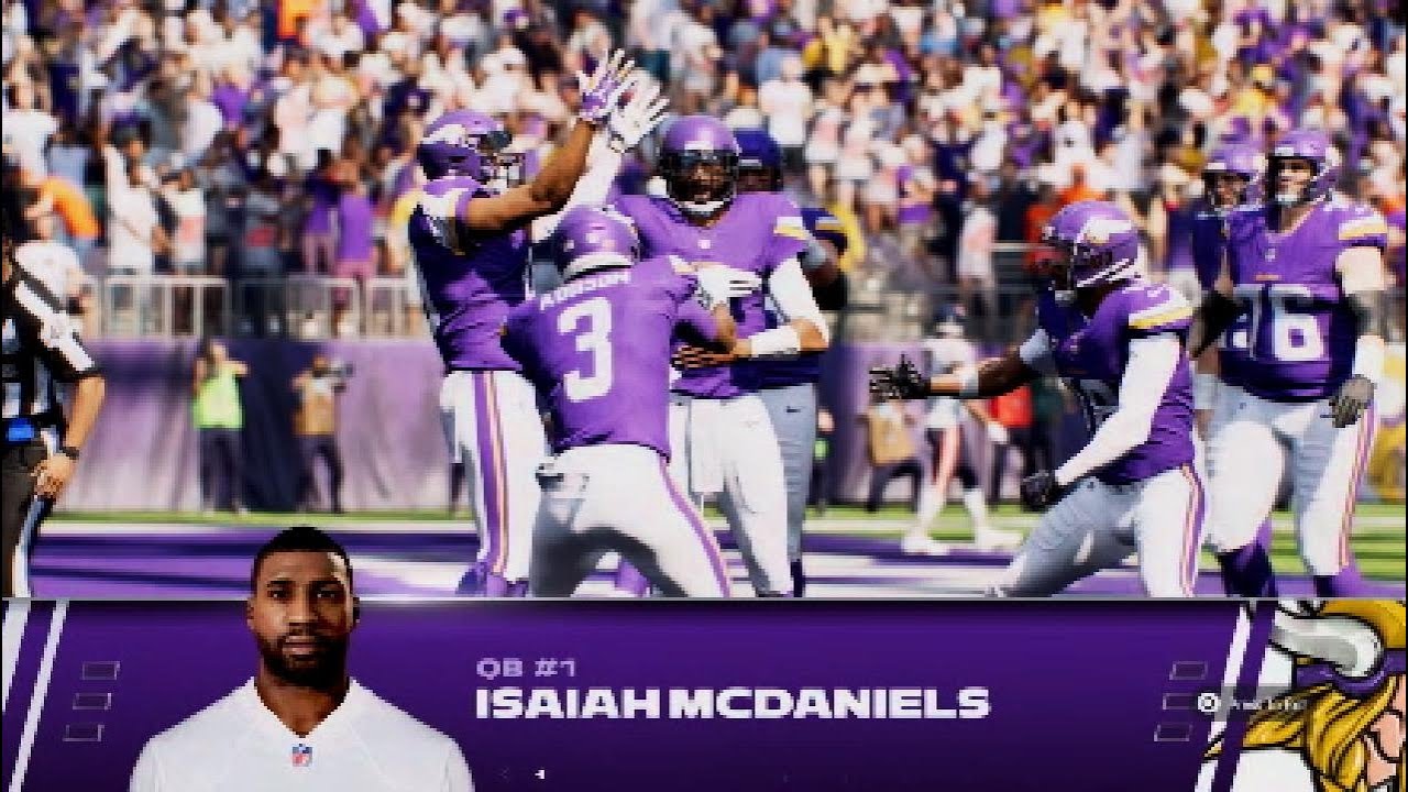 Isaiah McDaniels' Highlights from His 4 Touchdown Game vs. Bears in Week 11 | Minnesota Vikings
