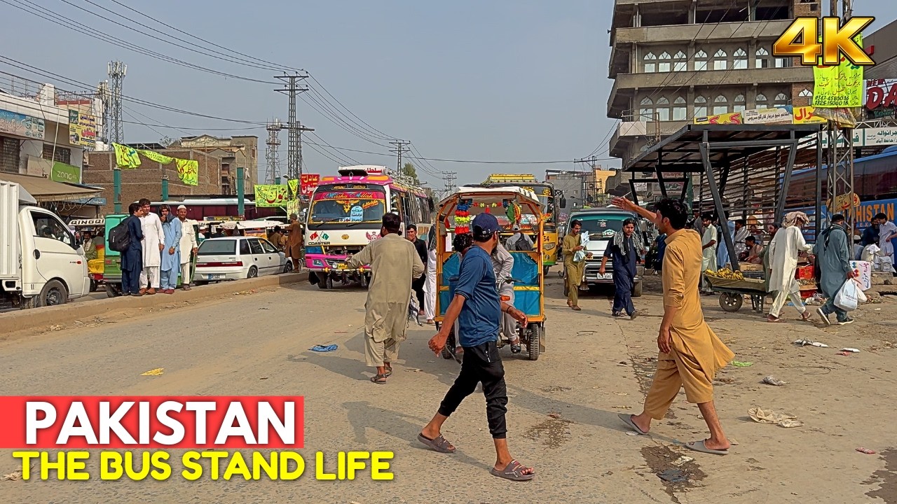 🇵🇰 Unfiltered Pakistan Street Life: The Crazy World of Mandi Mor Rawalpindi Bus Stand in 4K