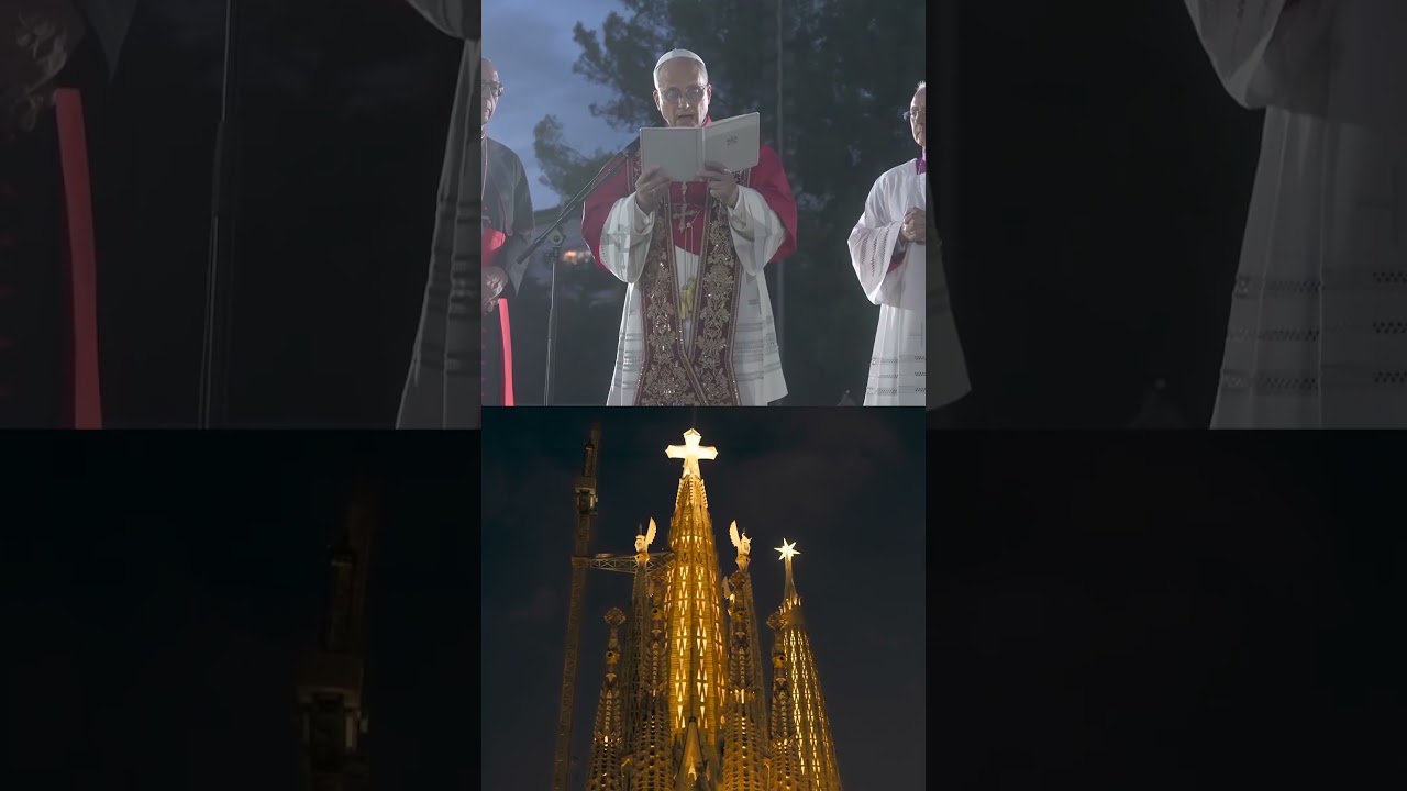 Папа Лев освящает новую башню храма Святого Семейства