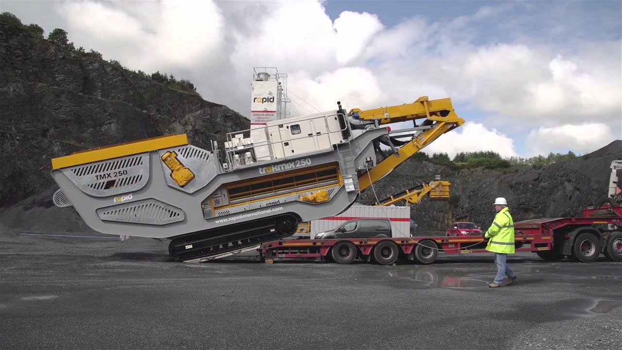Rapid Trakmix Track Mounted Mobile Continuous Concrete Mixing Plant / Pugmill