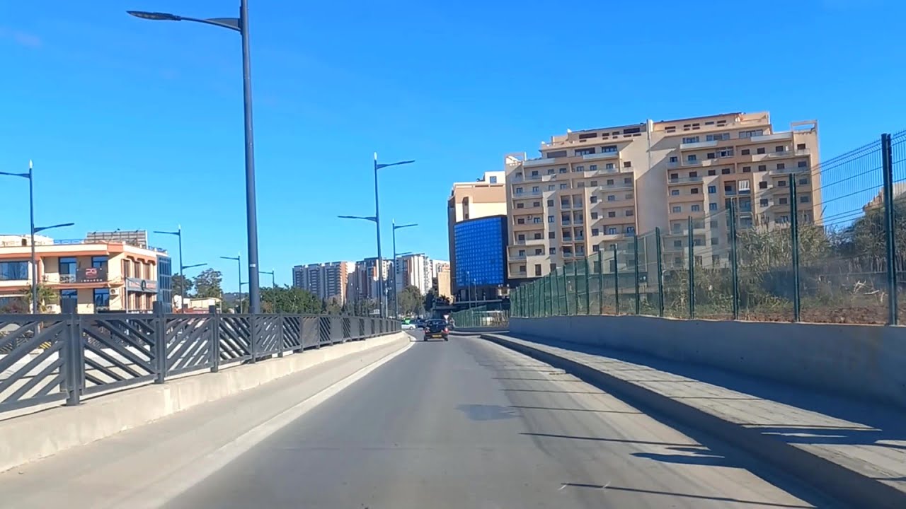 تابعو جولة رائعة في الطريق السريع بين بوشاوي و الشراقة SCENIC DRIV BOUCHAOUI CHERAGA EXCELLENT VIDEO