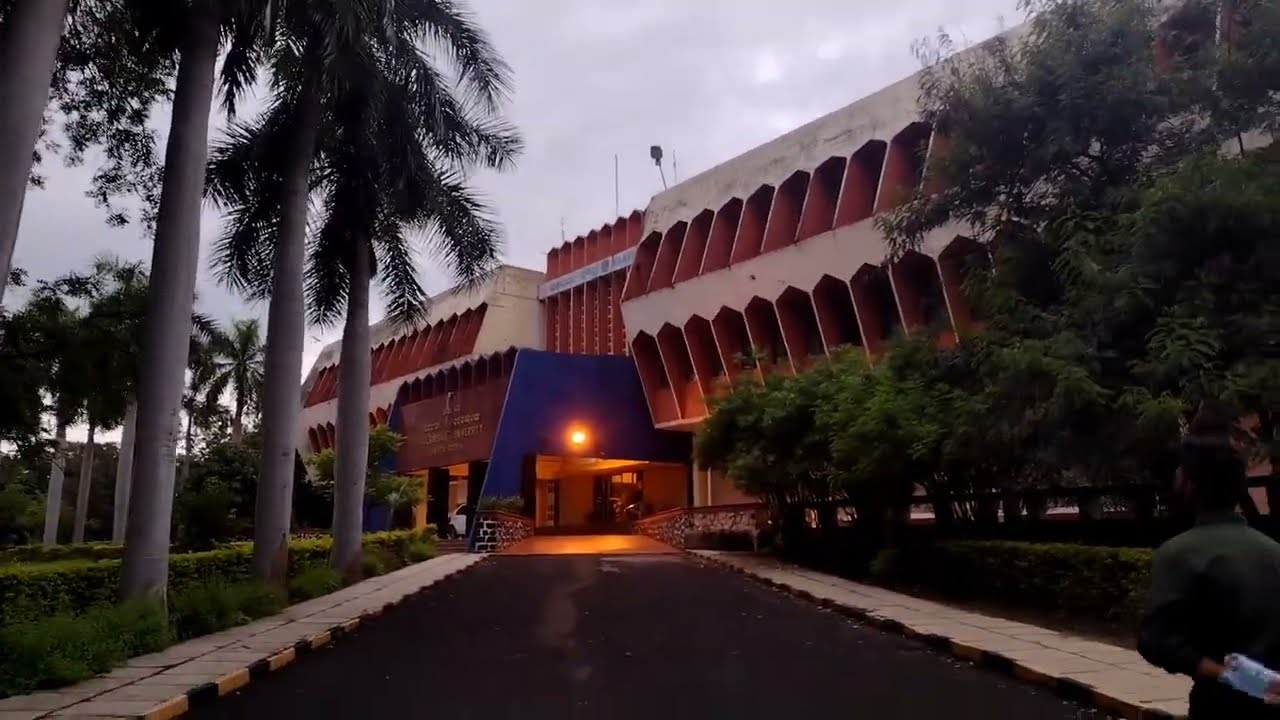 Bidar to Gulbarga University | kalburgi Karnataka | ಗುಲ್ಬರ್ಗ ಯುನಿವರ್ಸಿಟಿ | #hibbarayvlogs #india