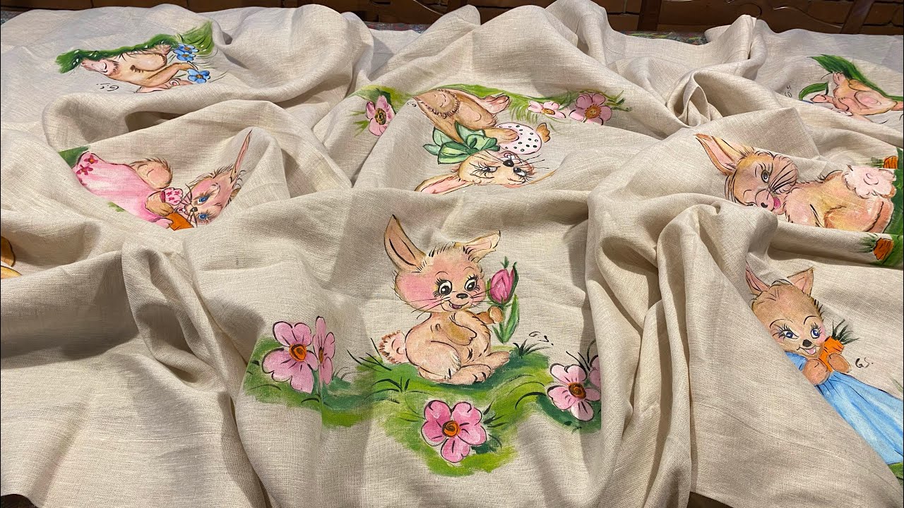 Dipingiamo sulla tovaglia il coniglio.Il baule della nonna.