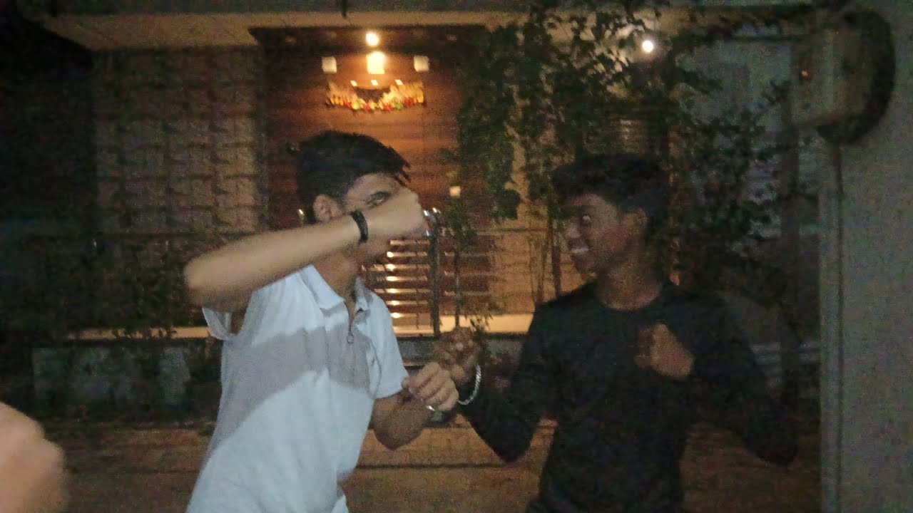 Control Se Bahar Ho Gaya 😬 