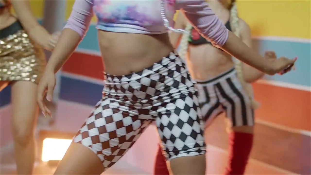 Lary Over ft Quimico Ultra Mega & Liro Shaq - Mambo (Un Solo Movimiento 