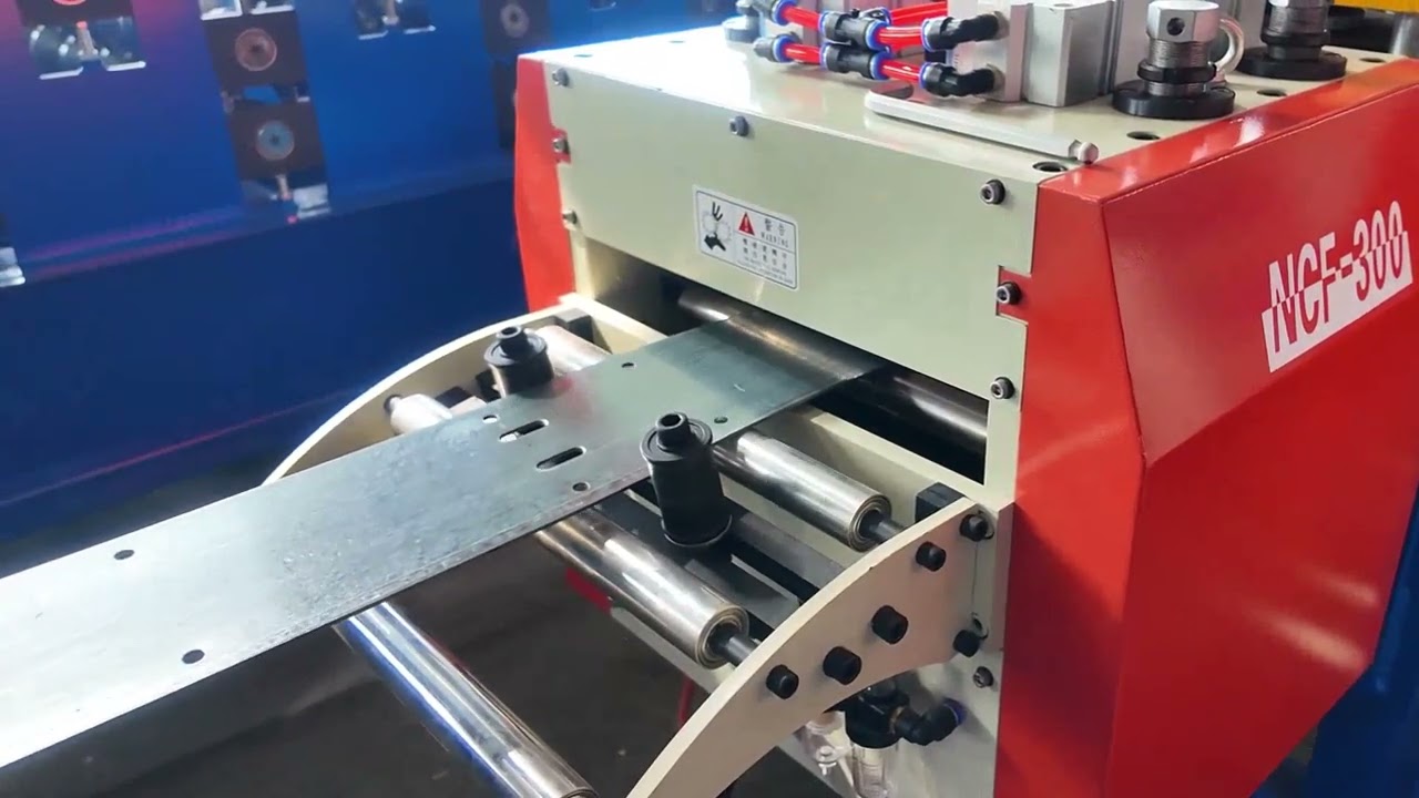Customized production line with decoiler and leveling device,it also support punch hole on products
