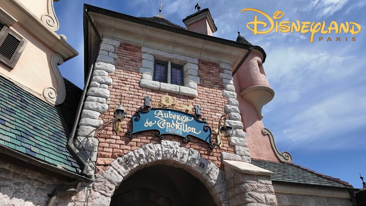 Un repas avec les princesses Disney à l’Auberge de Cendrillon ✨ 