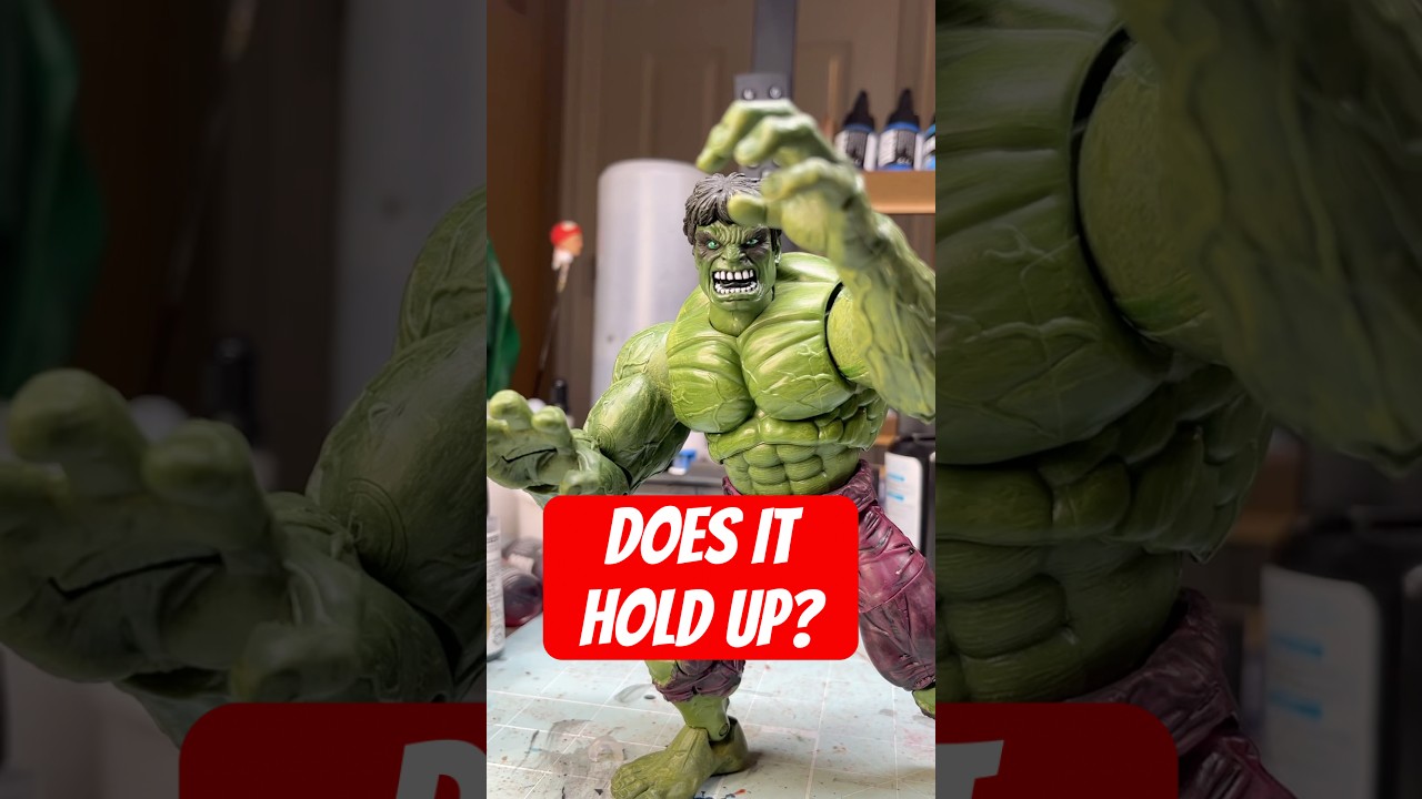 TOYBIZ MARVEL LEGENDS HULK