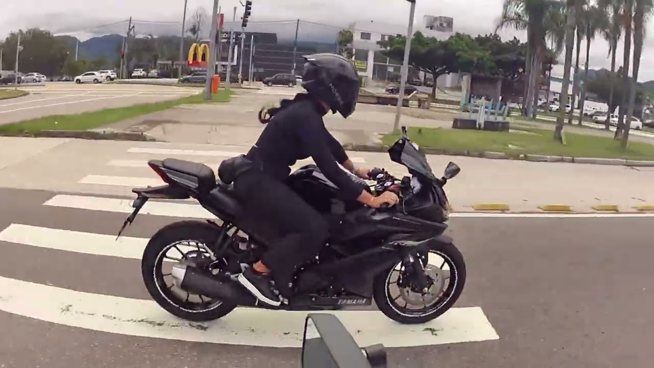 Shadow 750 em role hoje pelo Rio de Janeiro