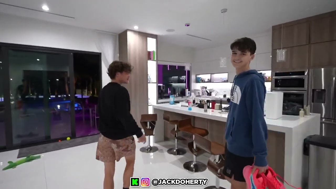 Jack Doherty FULL STREAM | Basketball Challenge With Fan 
