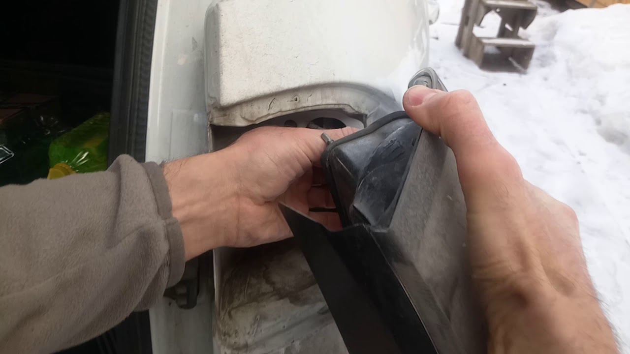 Ремонт заднего фонаря Ford S-max
