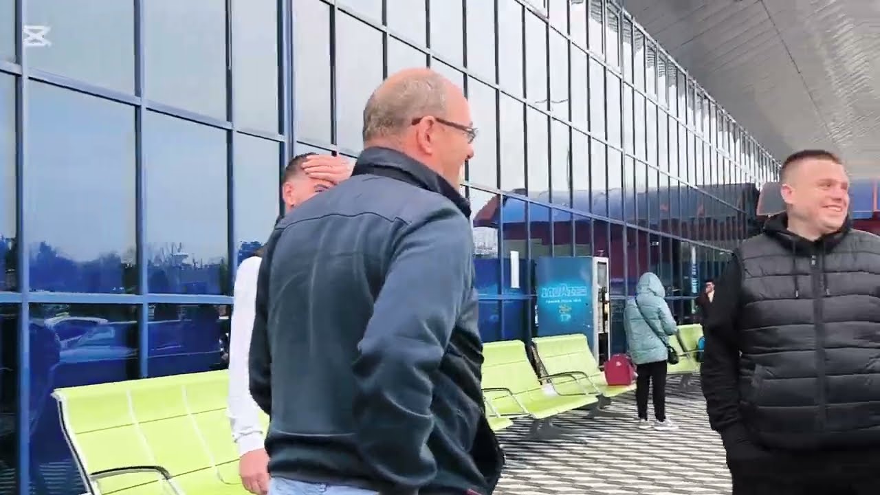 Молдова Кишинёв💥дорога из Кишневского аэропорта до автобусов в Украину💥
