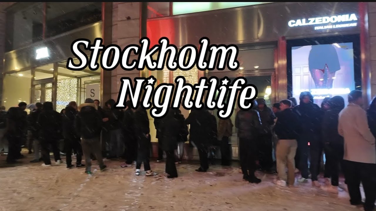 Nightlife in Midnight / Stockholm / Sweden / Virtual Snow Walking Tour in 4K / December 2024