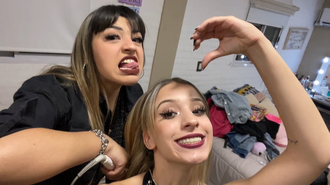 NOS PREPARAMOS PARA SALIR CON MI AMIGA