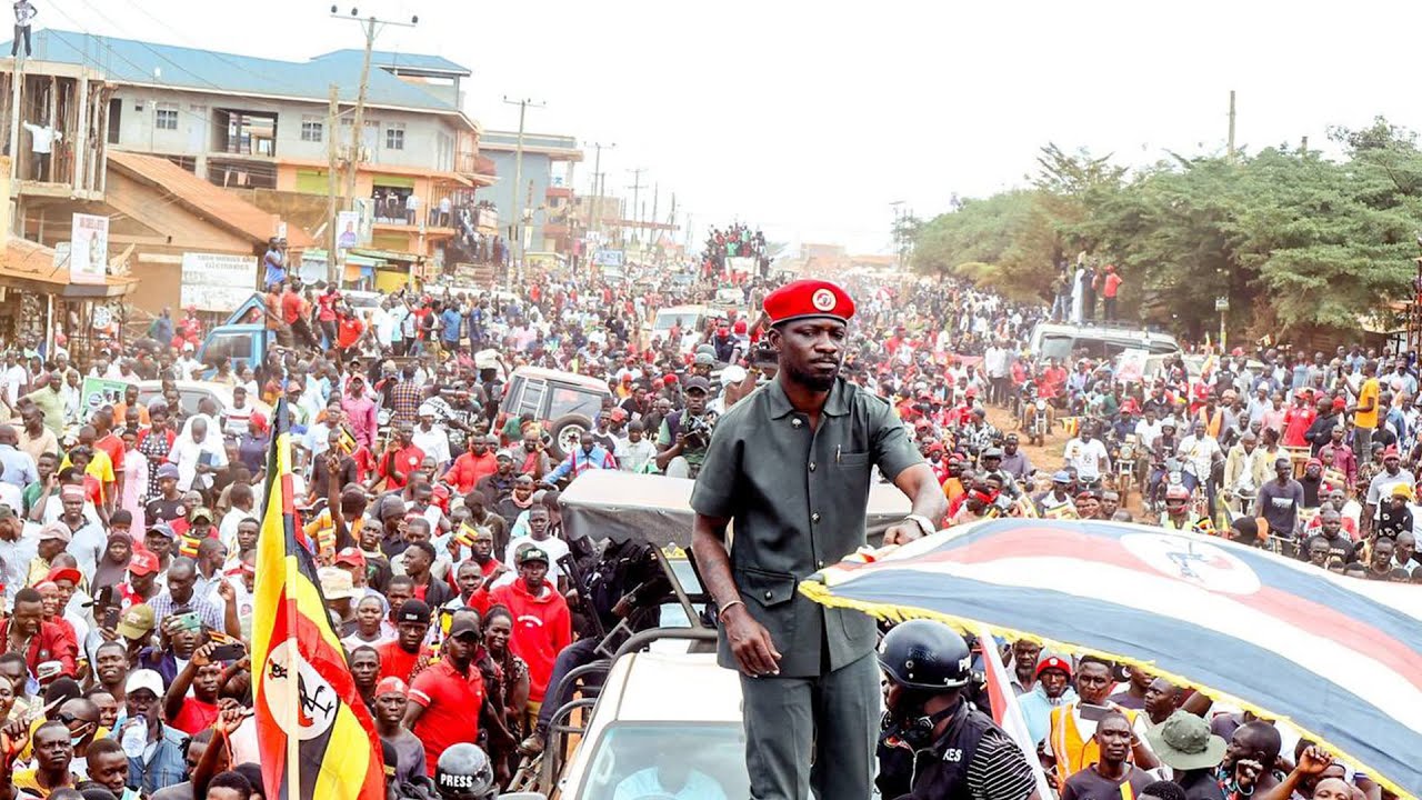 Unbelievable Scenes in Busia: Endless Crowds Roar “Bobi! Bobi!”