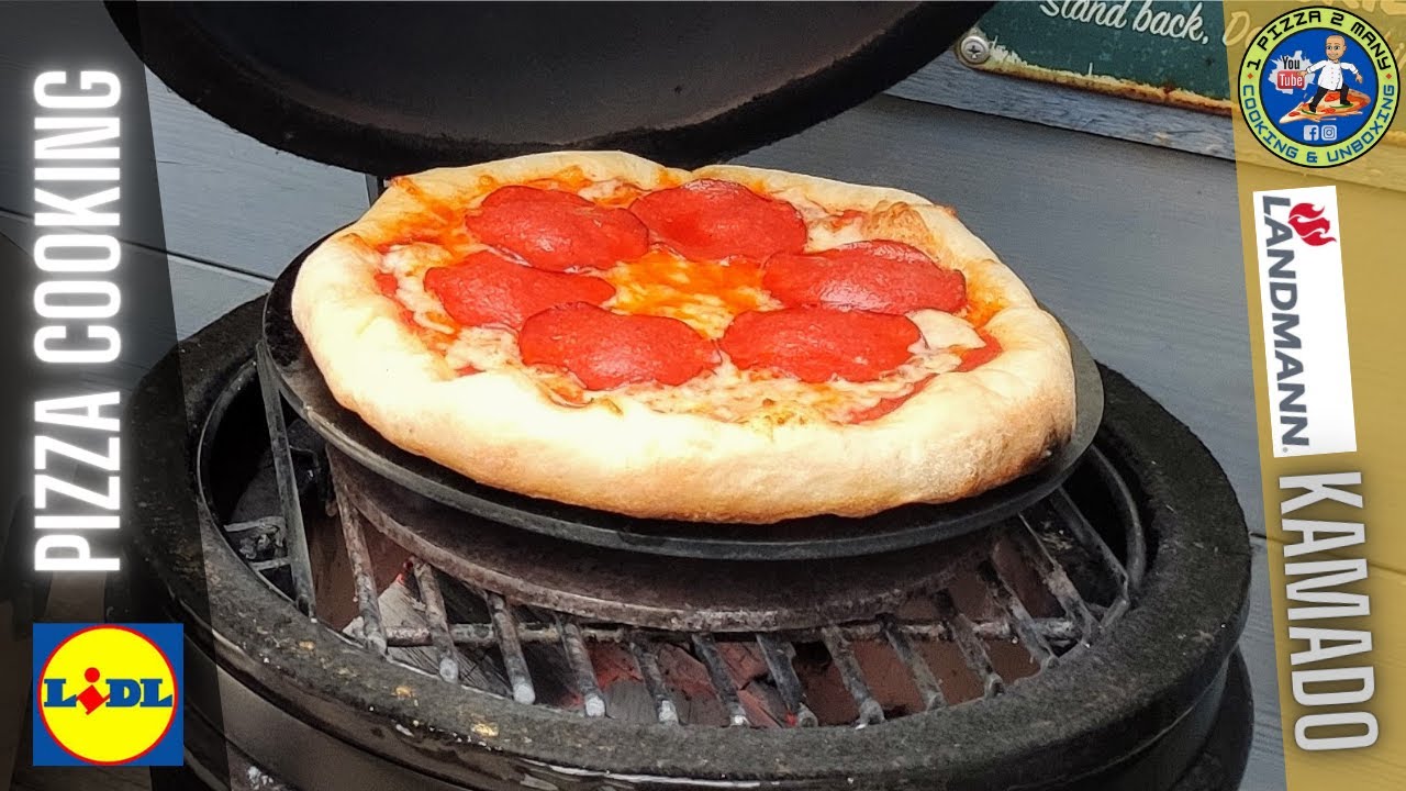 Kamado Pizza Cooked Fast on The Lidl  Mini Landmann Grill Chef Kamado BBQ Done Fast!