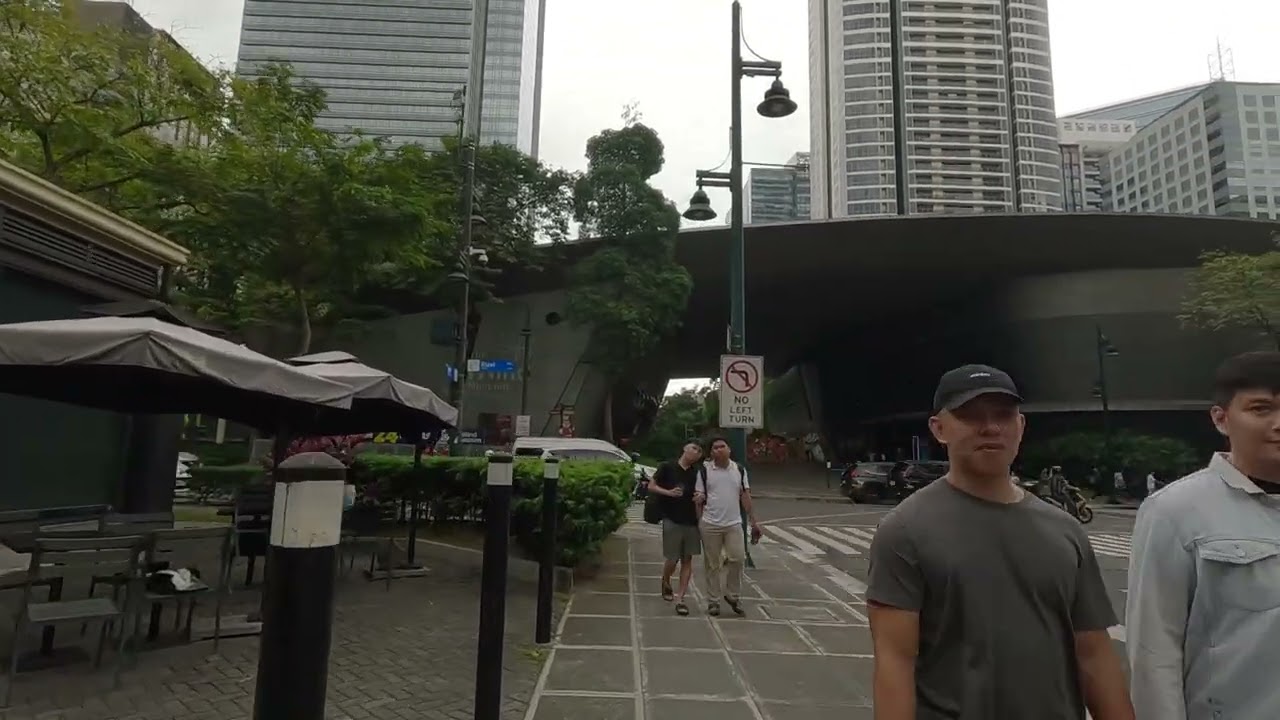 Saturday Afternoon Walk in BGC | Philippines Walking Tour