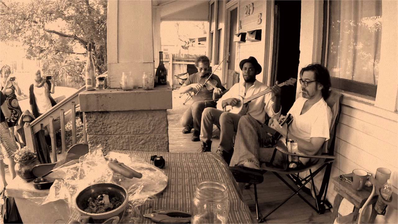 Cedric Watson on gourd banjo 