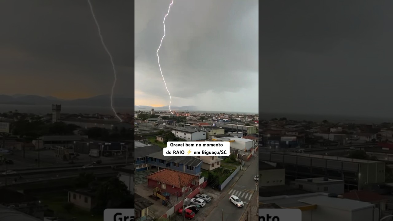 Raio ⚡️ caindo em Bigua&ccedil;u/SC #raios #chuva #tempestade