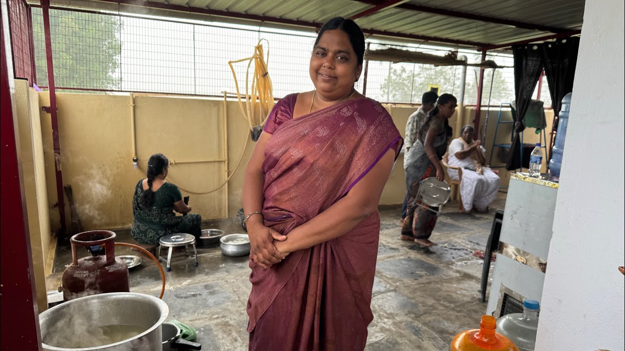 మొదటి ఆదివారం చర్చ్ లో దొండకాయ టమాటా పచ్చడి చికెన్ కూర సాంబార్ అన్నం వండాను 