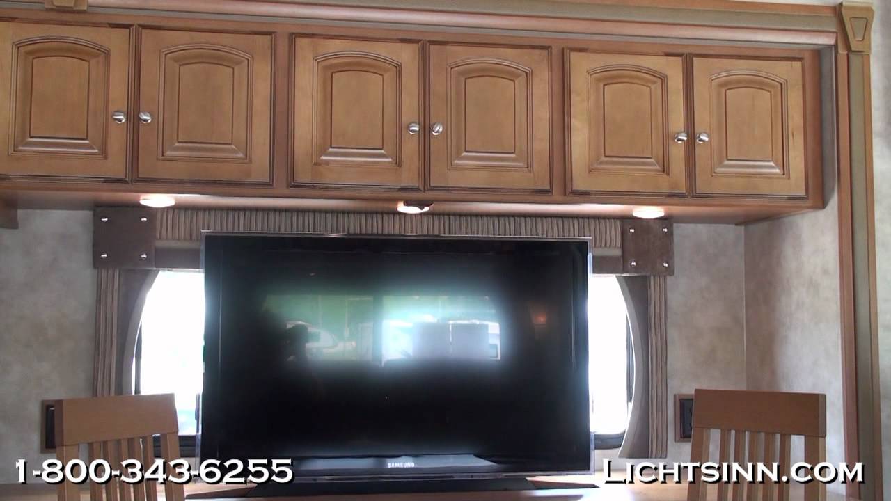 Lichtsinn.com - ew 2012 Winnebago Adventurer 37F Motor Home Class A
